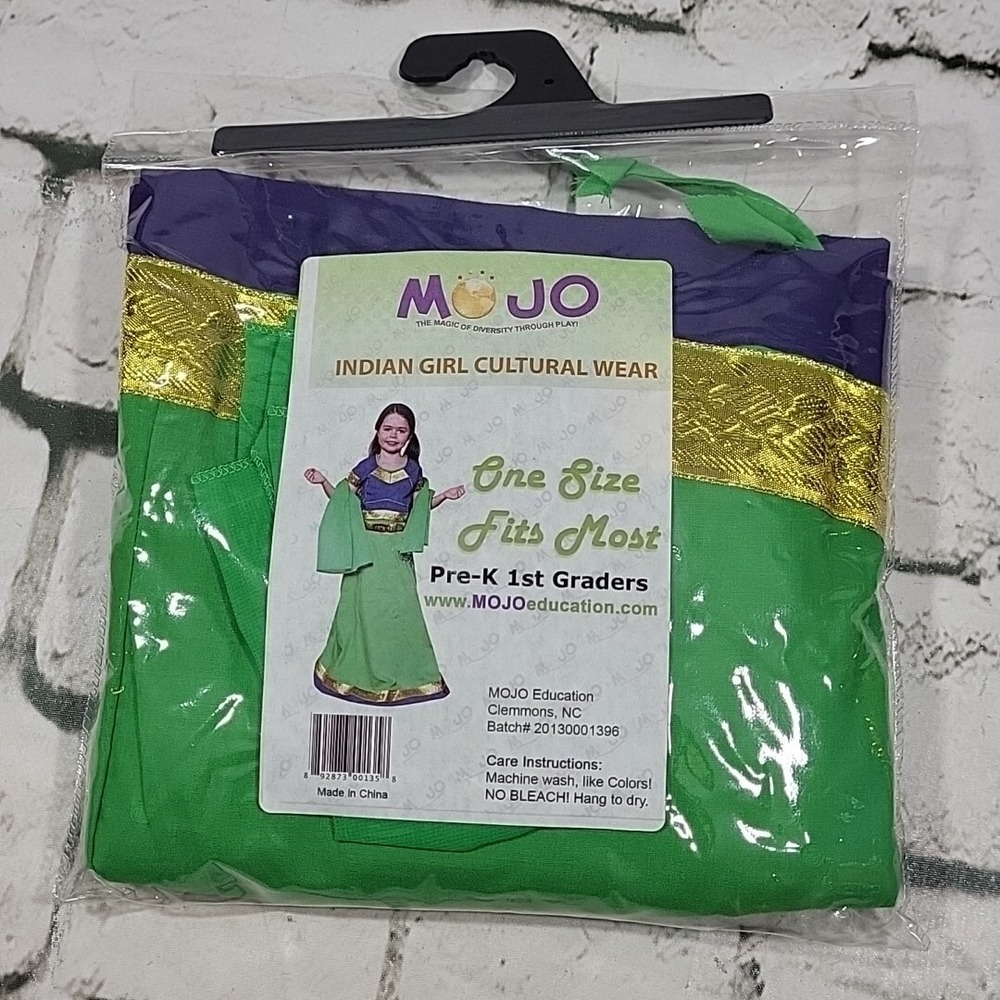Mojo Play Costume Indian Girl Cultural Wear Education Pretend Dress-Up PreK-1st
